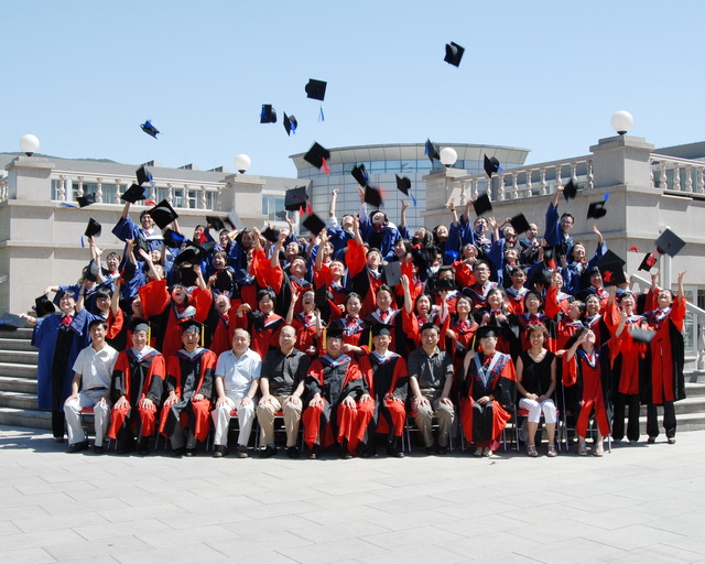 The graduation ceremony of 2009 was held in IOB