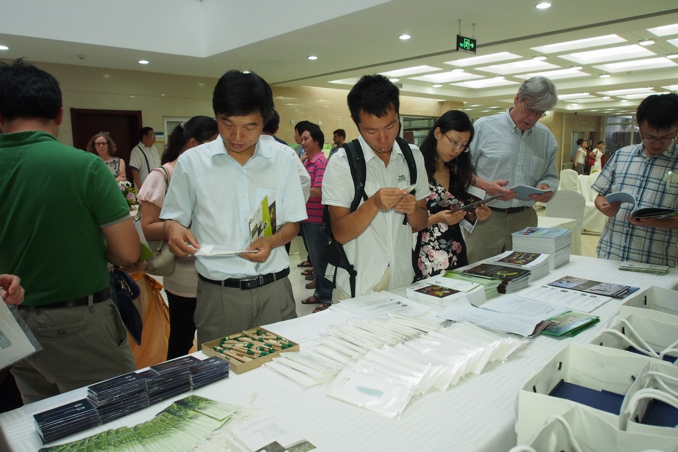 Chinese version of Encyclopedia of Life launched in Beijing